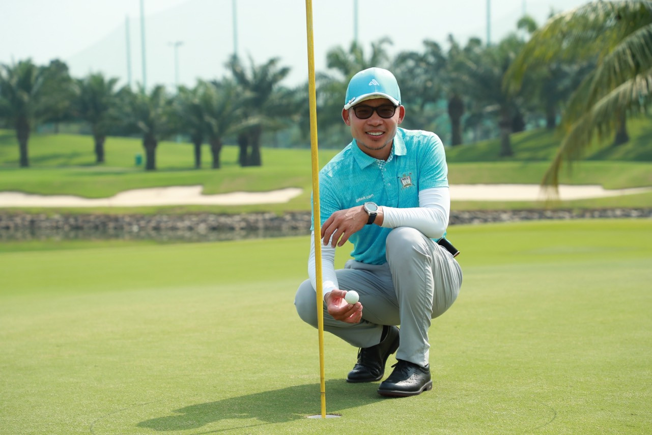 Golfer Phan Thanh Hà trúng giải thưởng 100 triệu đồng từ VGS Sport - Ảnh 1.