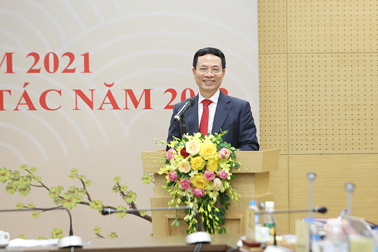 Bộ trưởng Nguyễn Mạnh Hùng: “Việt Nam chỉ chuyển đổi số thành công khi đi con đường Việt Nam” - Ảnh 1.
