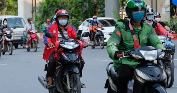 Hà Nội cho xe ôm công nghệ hoạt động trở lại