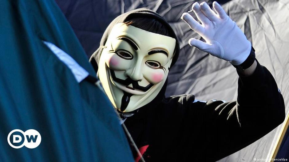 Nhóm hacker khét tiếng Anonymous tuyên chiến nước Nga