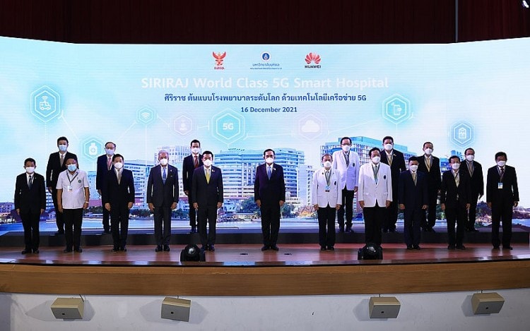 Lễ ra mắt Bệnh viện Thông minh 5G Siriraj tại Thái Lan.