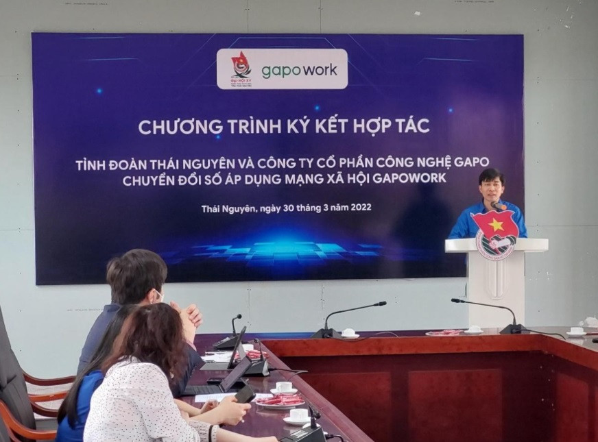 Tỉnh đoàn Thái Nguyên ký kết hợp tác với GapoWork tăng cường chuyển đổi số - Ảnh 1.