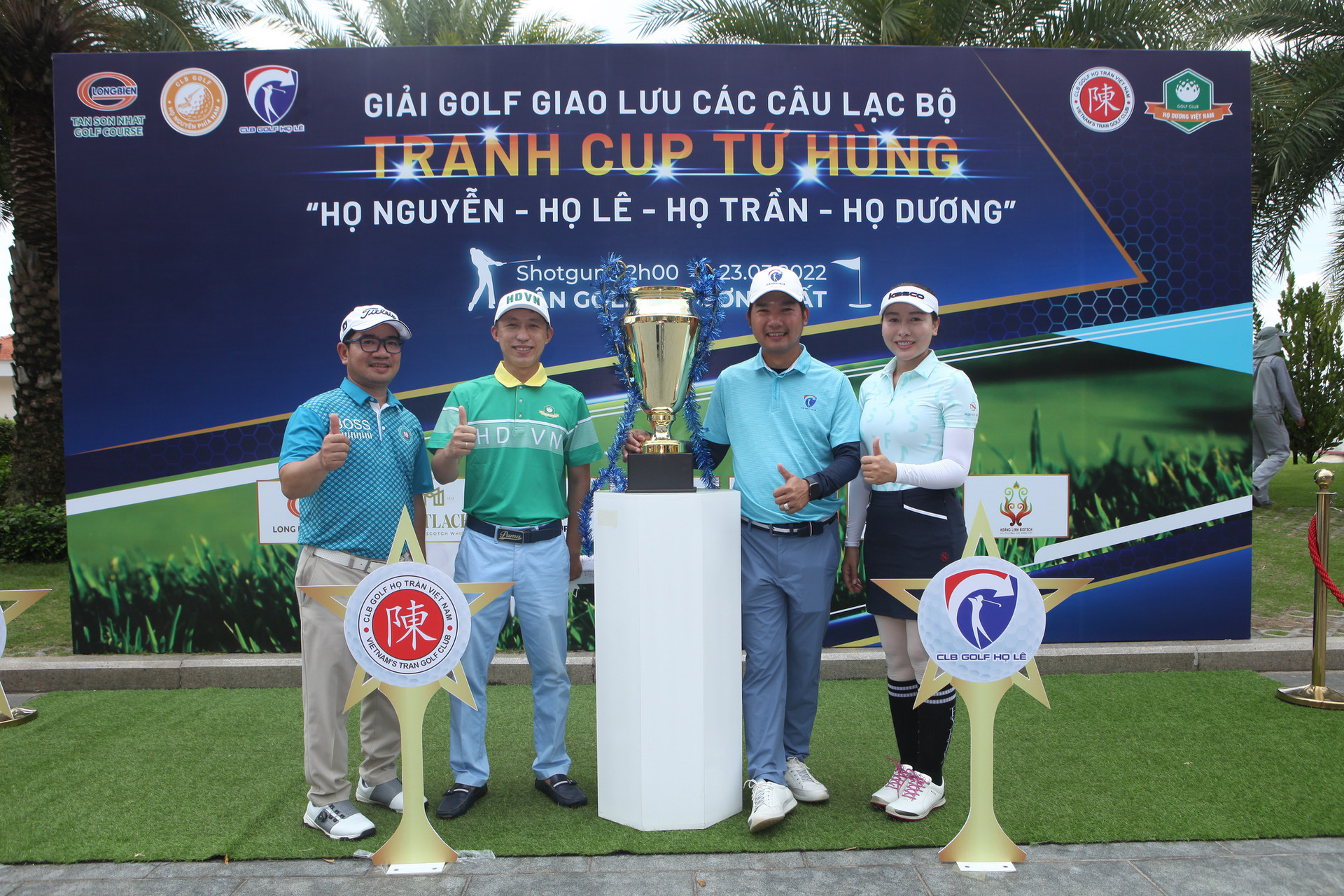 Đội tuyển Golf Họ Dương giành cúp tại “Giải Golf tranh cúp Tứ Hùng Nguyễn – Lê - Trần - Dương” - Ảnh 2.
