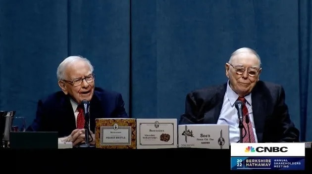 Lý do Warren Buffett không tin Bitcoin