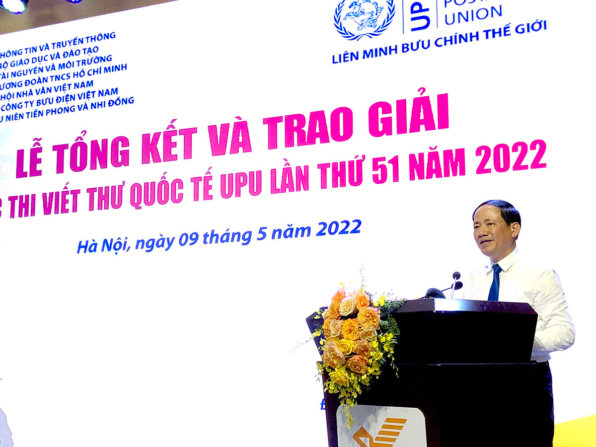 Học sinh Hà Nội tiếp tục đạt giải Nhất thi viết thư UPU 2022 tại Việt Nam - Ảnh 1.
