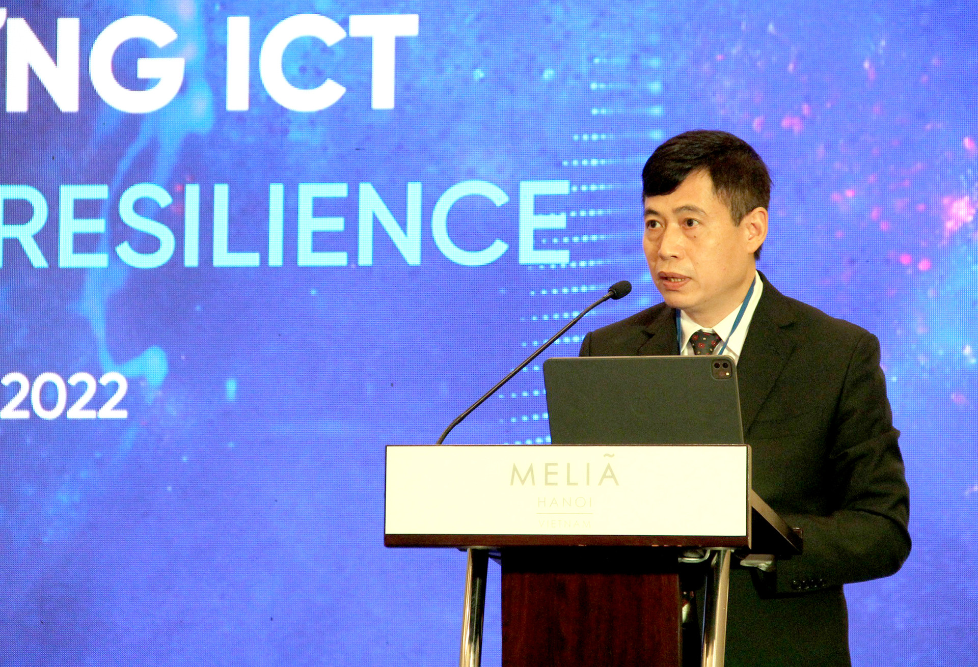 Việt Nam cần chú ý tấn công chuỗi cung ứng ICT dạng Solarwind - Ảnh 1.