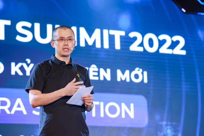 CZ tại sự kiện NFT Summit tại Hà Nội sáng 4/6. Ảnh: Minh Sơn