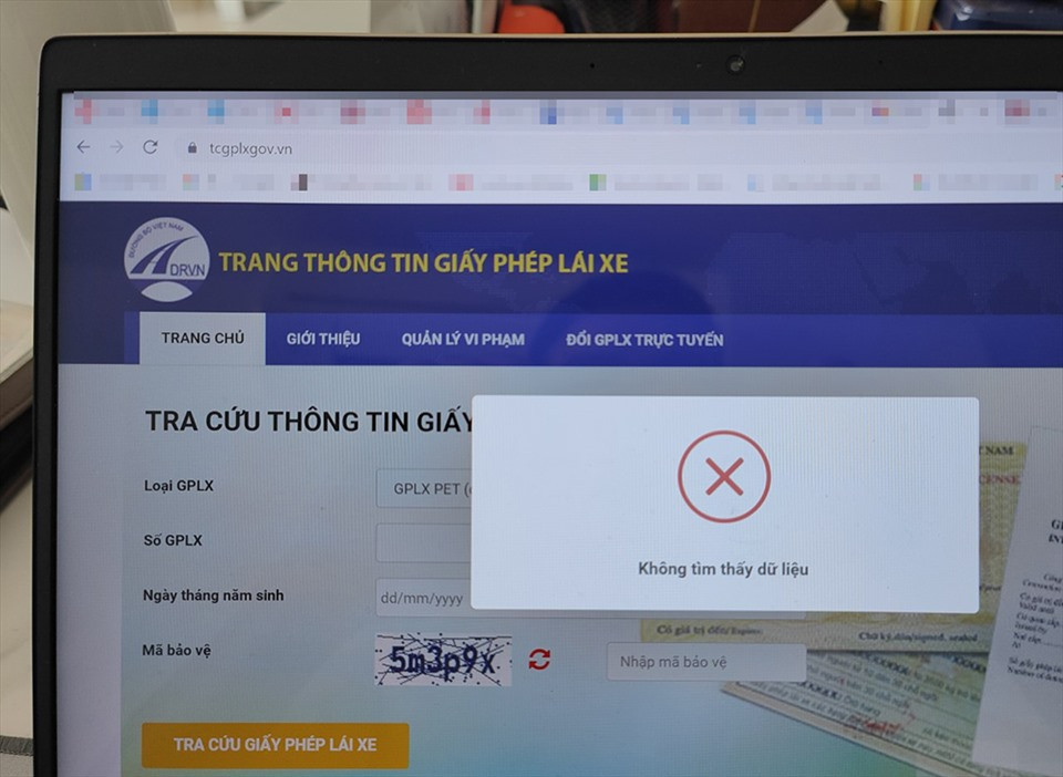 Website giả mạo tra cứu giấy phép lái xe nhằm thu thập thông tin cá nhân