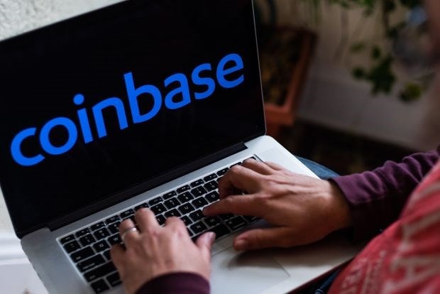 Các sàn giao dịch Coinbase và BlockFi sẽ sa thải hàng trăm nhân viên