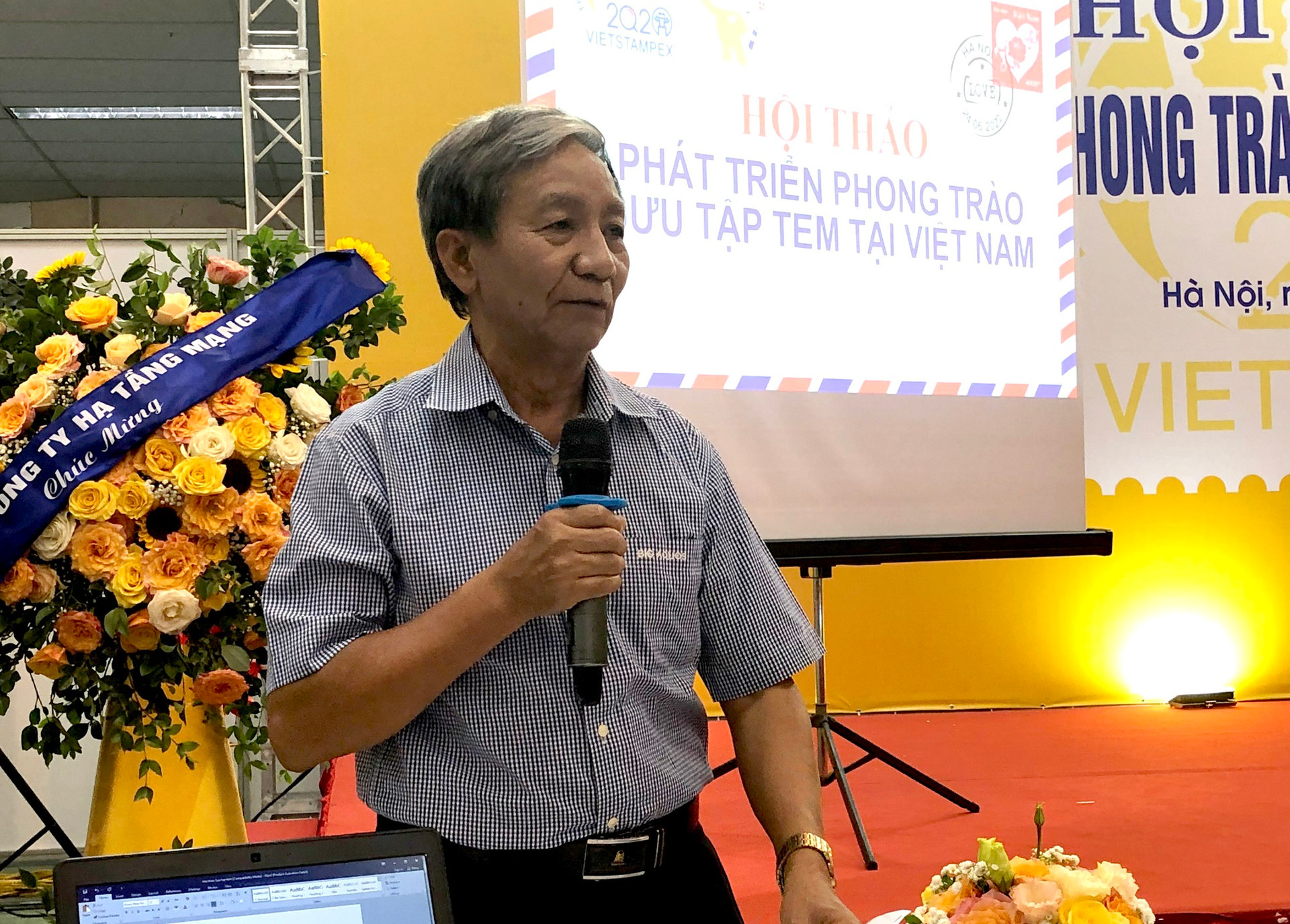 Đề xuất nhiều giải pháp phát triển phong trào sưu tập tem Việt Nam - Ảnh 1.