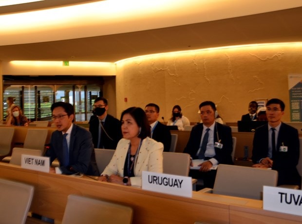 Nhiều tội phạm mua bán người lợi dụng mạng xã hội để dụ dỗ nạn nhân hình ảnh 2 Nhieu toi pham mua ban nguoi loi dung mang xa hoi de du do nan nhan hinh anh 2