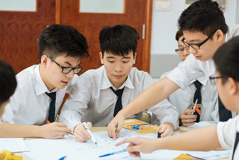 Đào tạo kỹ năng và định hướng nhân lực số nghề bưu chính tại trường Cao đẳng Thái Nguyên - Ảnh 2.
