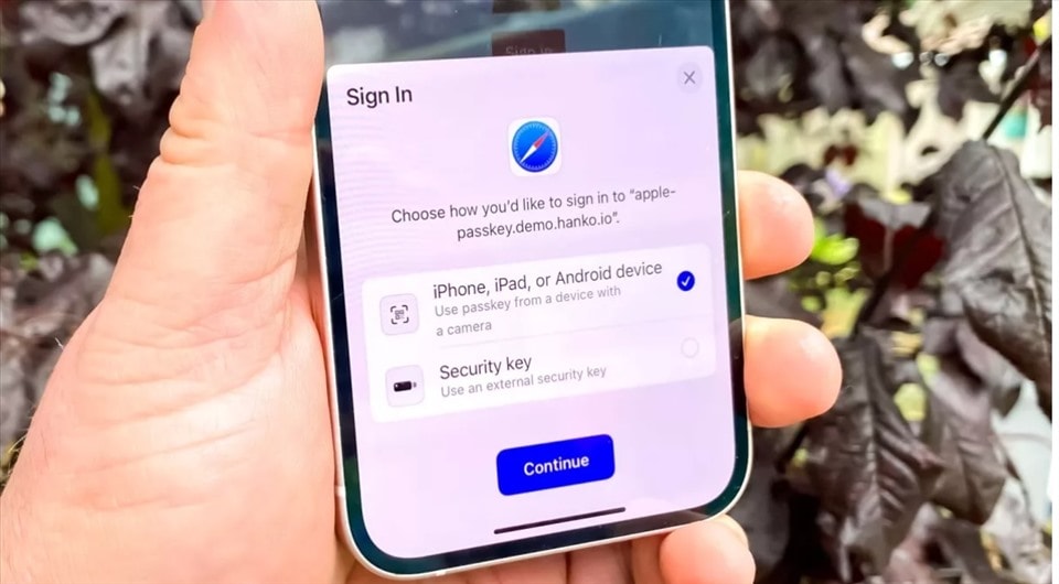 Passkey được sử dụng trên iPhone. Ảnh chụp màn hình
