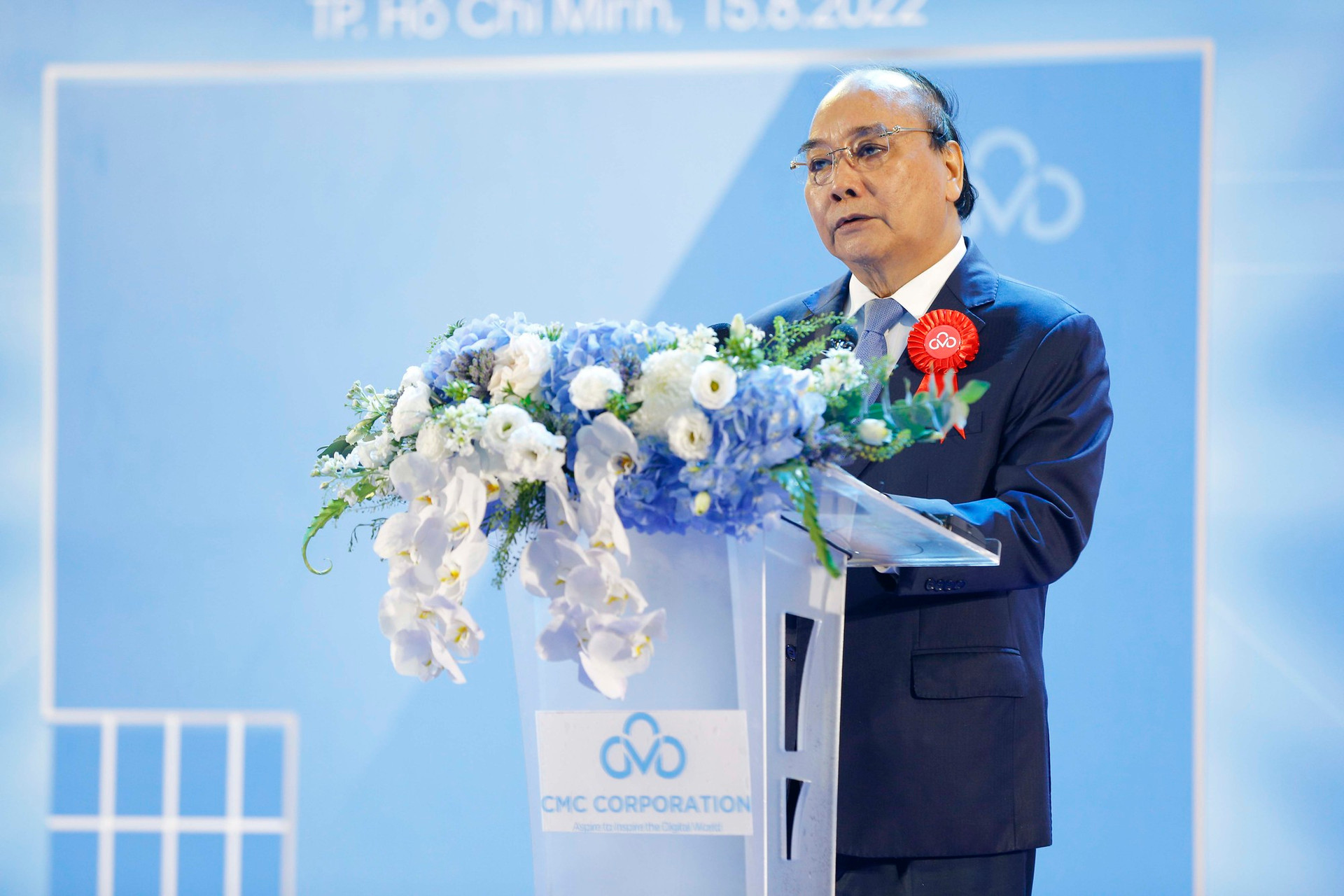 Chủ tịch nước dự lễ khai trương TTDL CMC Data Center Tân Thuận - Ảnh 1.