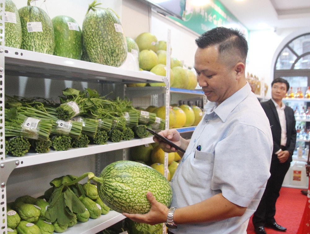 Gần 200 dòng nông sản tham gia hệ thống thương mại điện tử