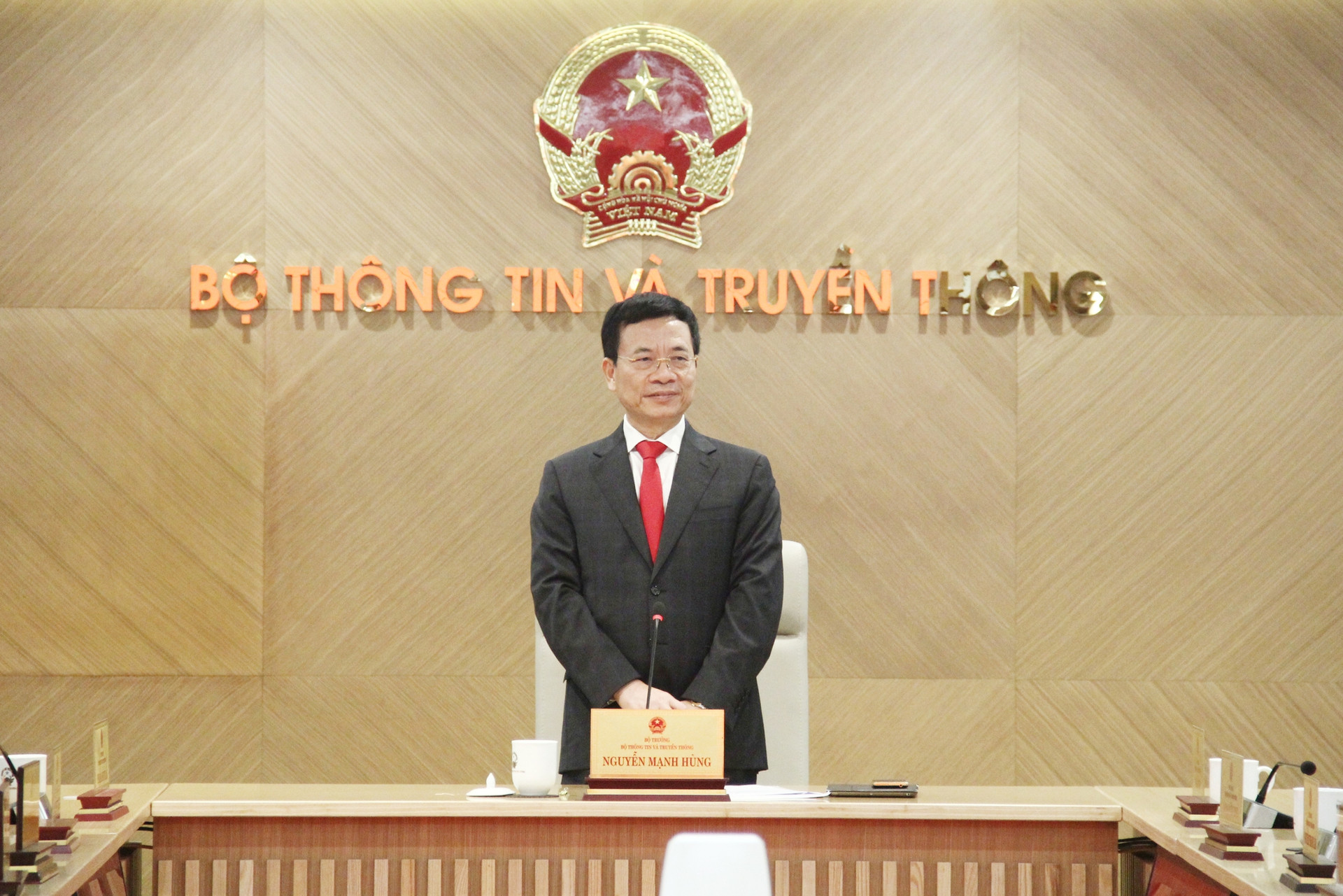 Bộ TT&TT công bố bổ nhiệm ông Nguyễn Thanh Lâm làm Thứ trưởng Bộ TT&TT - Ảnh 1.