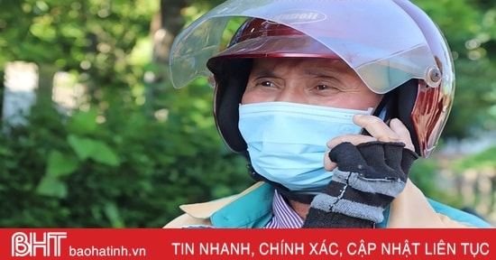 Bước chân không mỏi của người bưu tá ở Hà Tĩnh