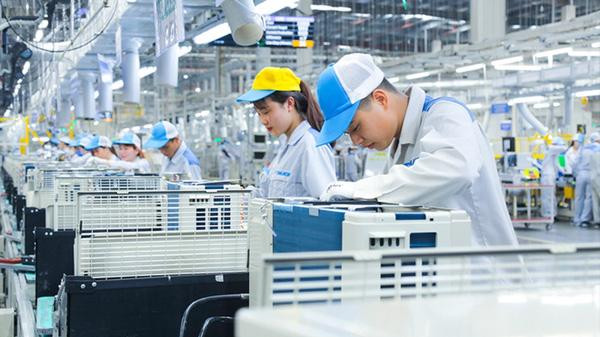 Phát triển thị trường lao động Việt Nam theo hướng bền vững - Ảnh 1.