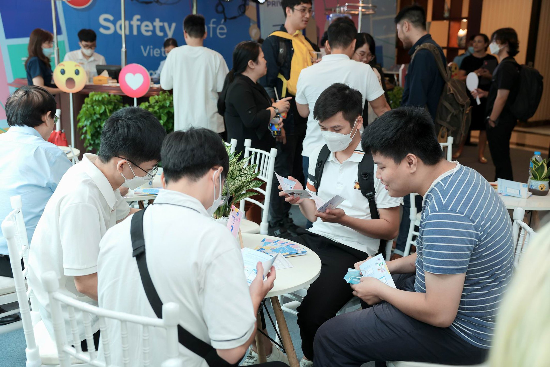 Safety Café Vietnam – không gian thân thiện trải nghiệm an toàn trực tuyến - Ảnh 6.