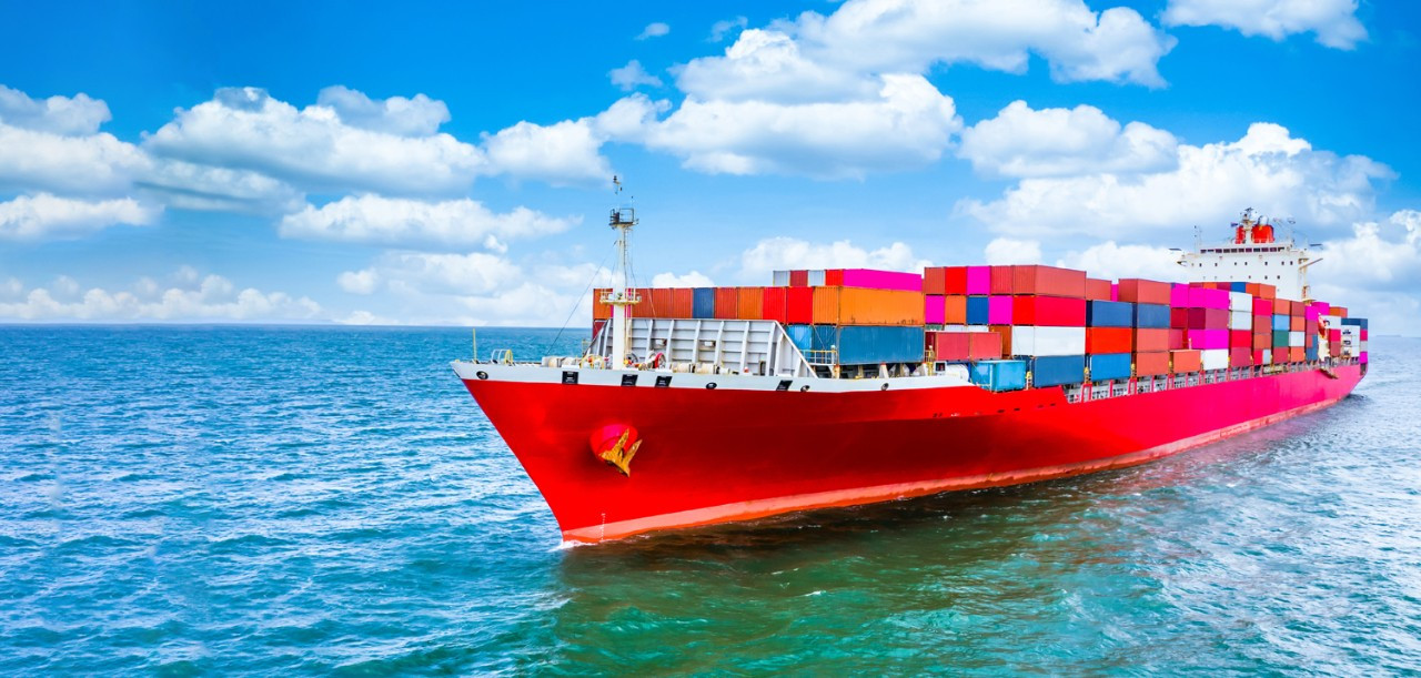 Mô Hình Tàu Container Chở Hàng Emma Mærsk Thân 94cm  Gỗ Tự Nhiên