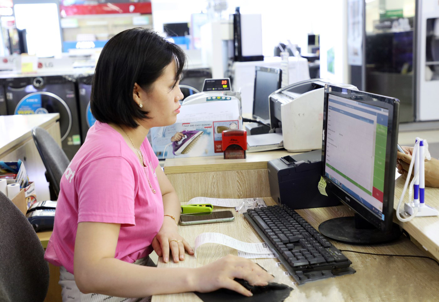 Bắc Ninh tăng cường quản lý thuế đối với hoạt động thương mại điện tử - Ảnh 1.