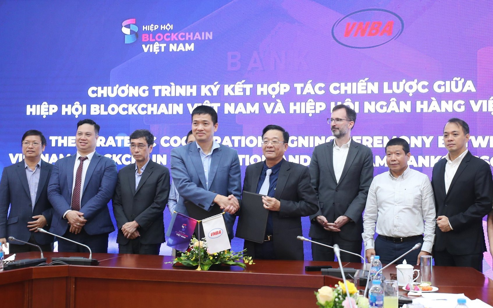 Đẩy  mạnh phát triển ứng dụng blockchain trong lĩnh vực ngân hàng