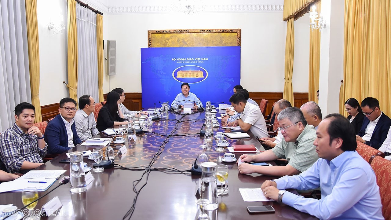 Tọa đàm ‘Triển khai Ngoại giao số của Việt Nam: Những vấn đề đặt ra và khuyến nghị’ Tọa đàm ‘Triển khai Ngoại giao số của Việt Nam: Những vấn đề đặt ra và khuyến nghị’