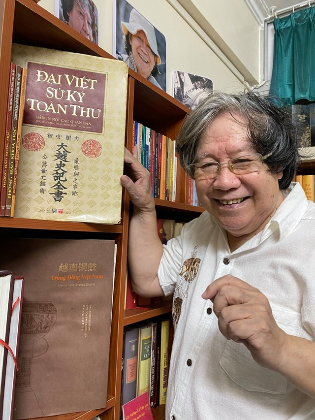 Giáo sư Lê Văn Lan: Muốn hiểu lịch sử thì phải đọc sách