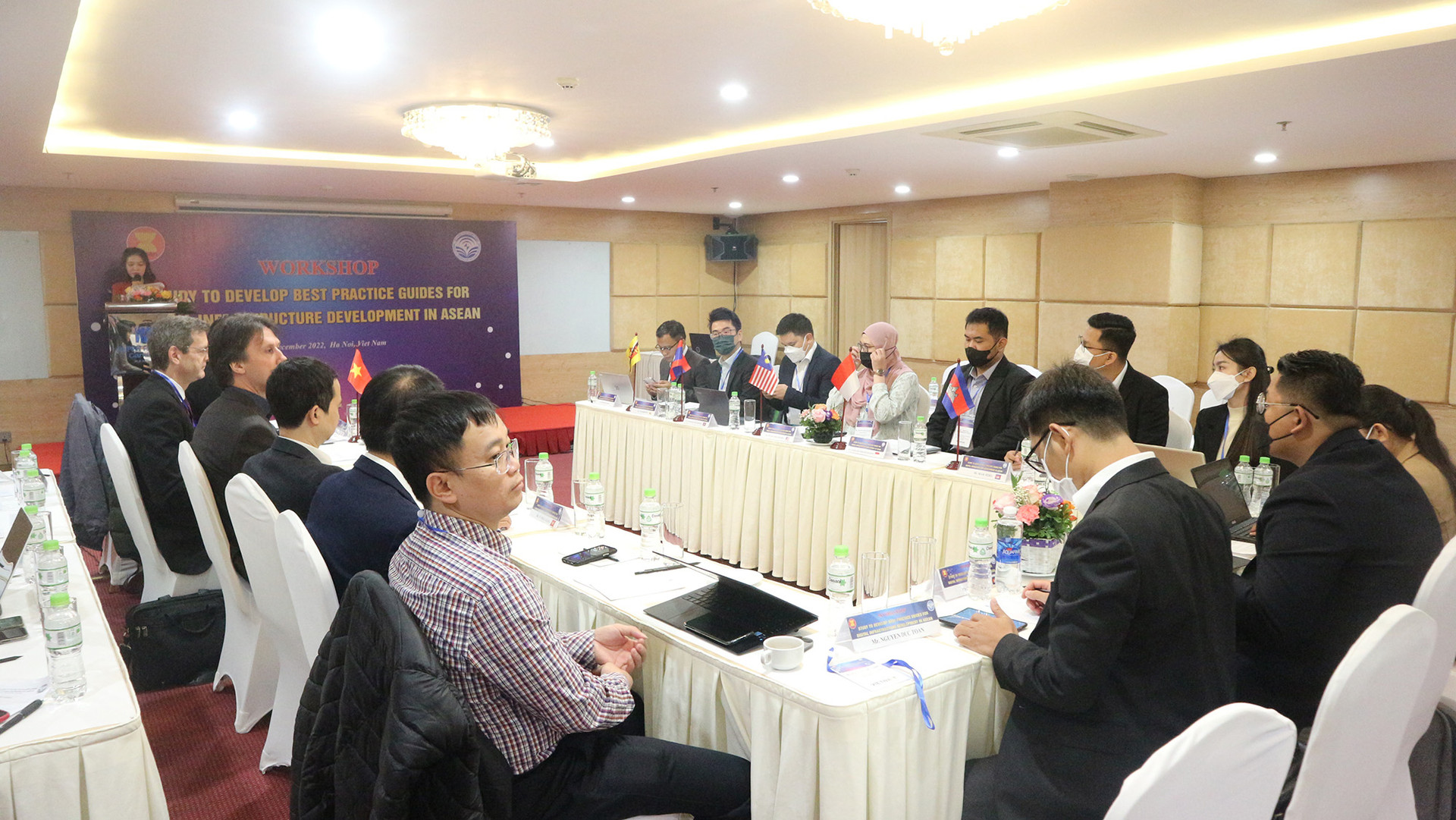 Việt Nam hướng tới xây dựng cơ sở hạ tầng số tiên tiến nhất ASEAN - Ảnh 2.