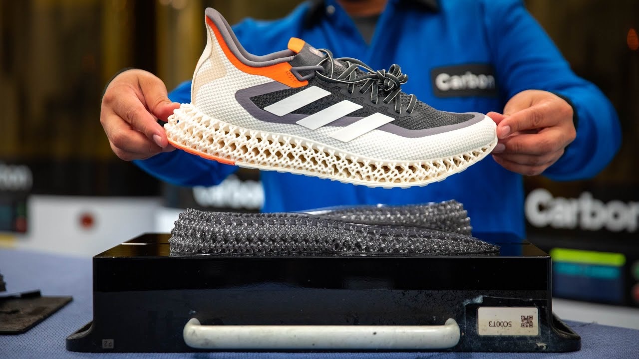 Adidas hợp tác với công ty thiết kế và in 3D Carbon để phát hành 4DFWD.