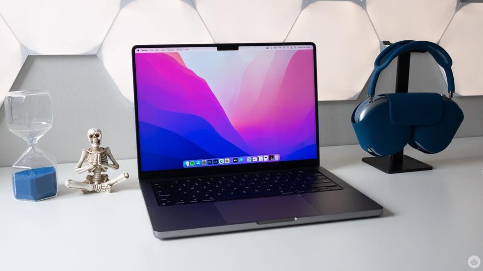 Sản phẩm được dự đoán sẽ ra mắt ngày 17/1 - MacBook Pro.