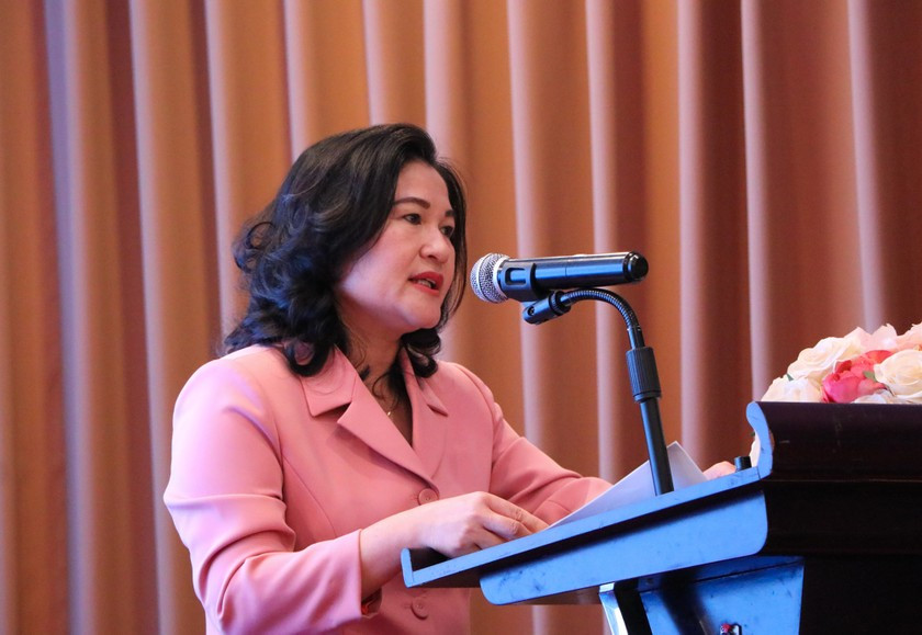 Bà Nguyễn Thị Hà - Thứ trưởng Bộ LĐTB&XH phát biểu khai mạc Hội nghị