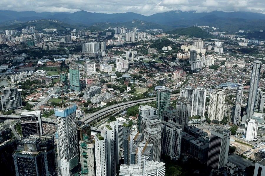 tinjauan_klcc_skybridge_17251647.jpg