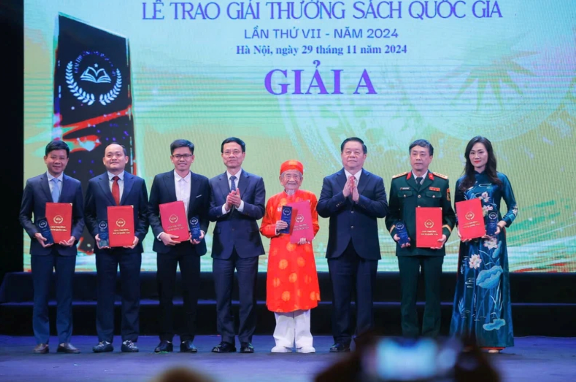 giai-a-gia-thuong-sach-quoc-gia-2024.png