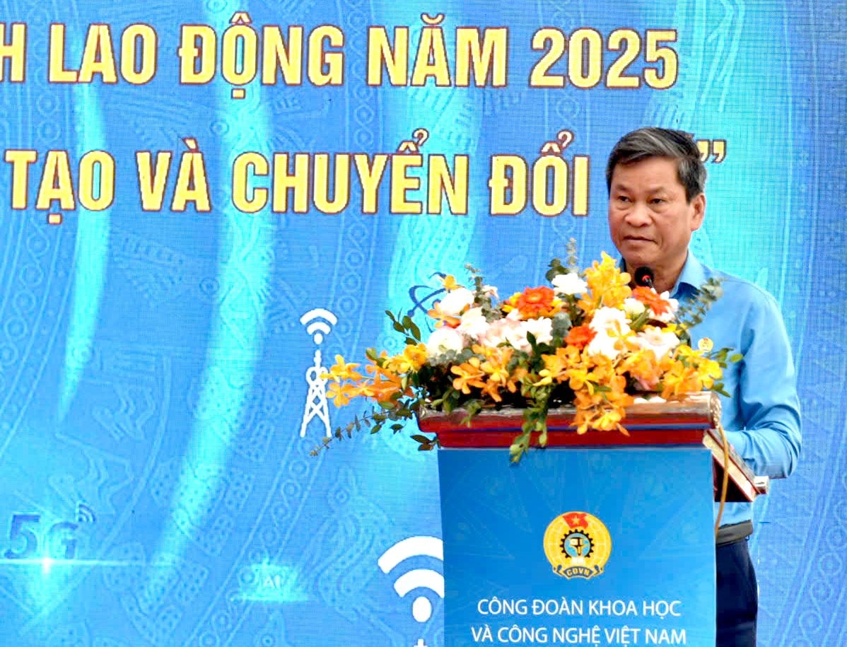ong-huynh-thanh-xuan.jpg