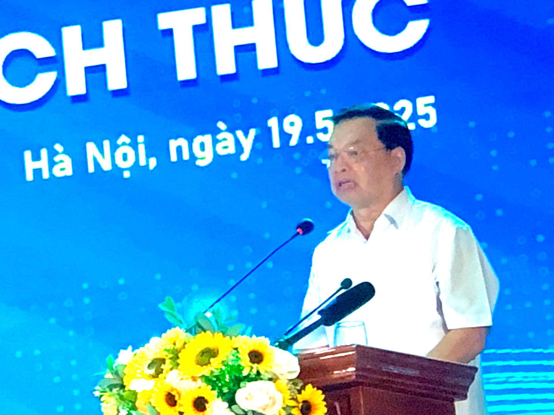 ong-hung-2.jpg