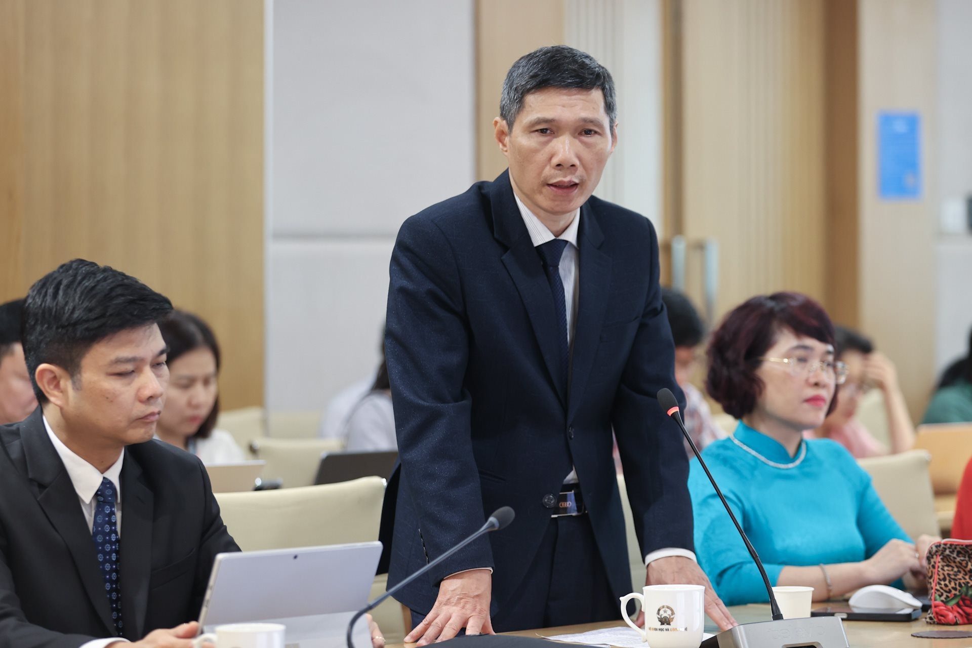 ong-tri.jpg