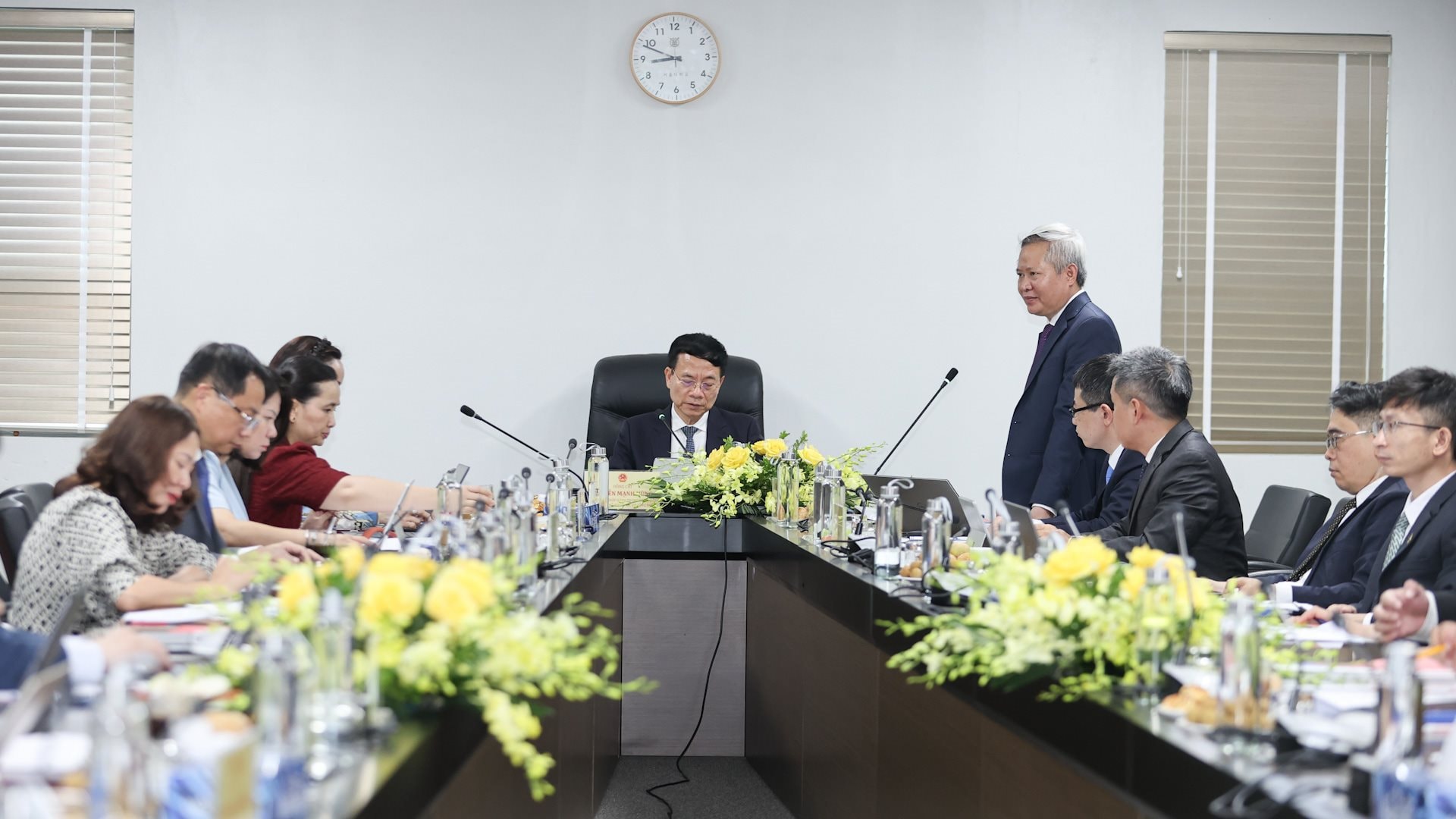 bt-lam-viec-voi-vkist.jpg