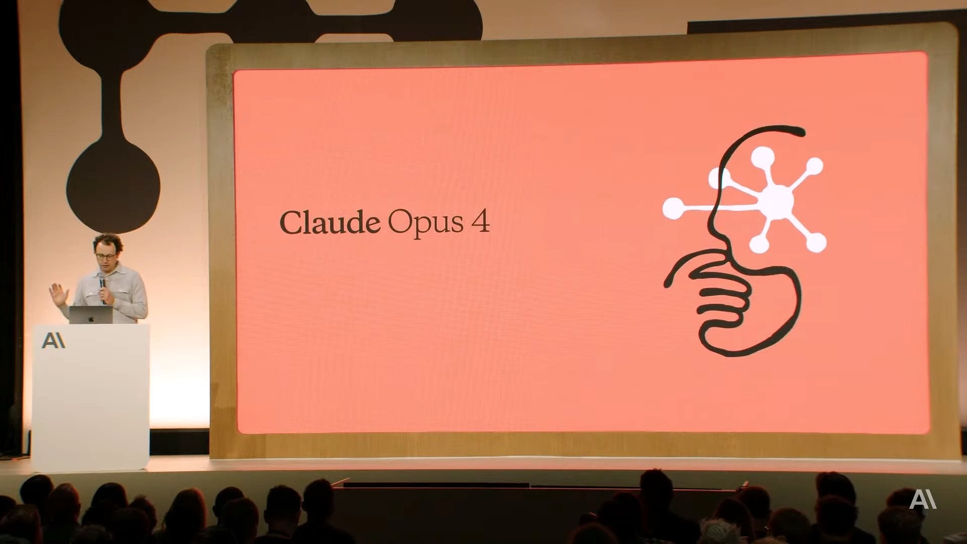 claude.jpg