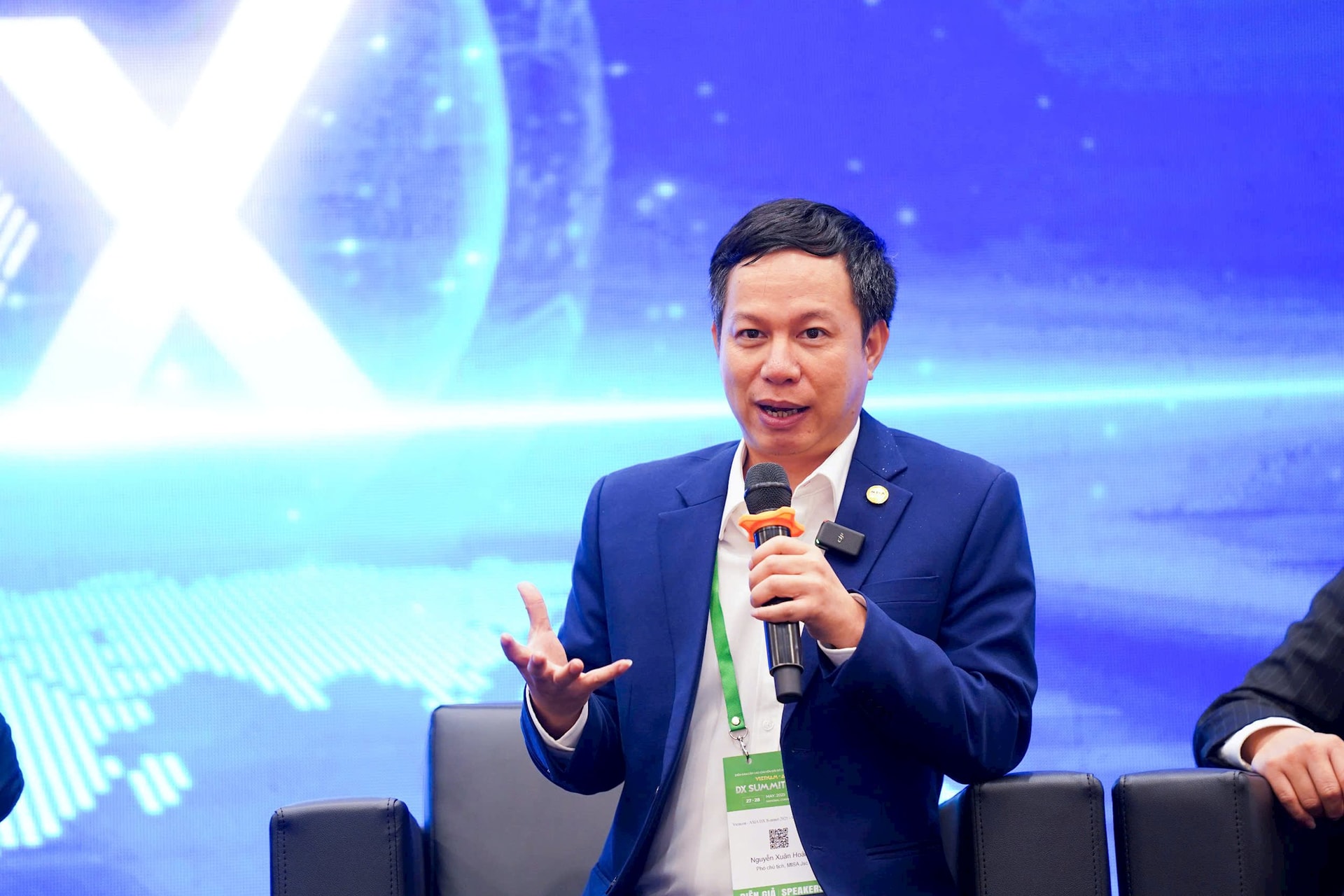 ong-hoang.jpg