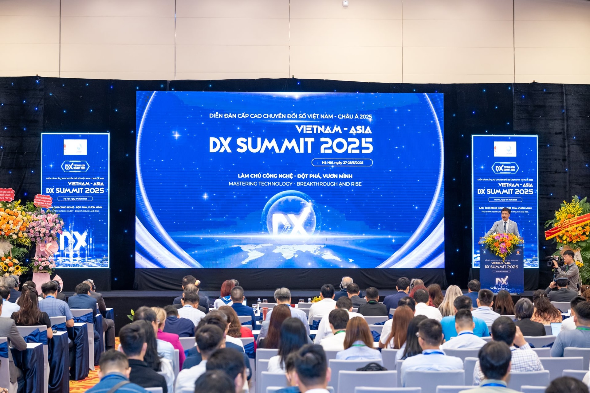 vnp_dx-summit-day-2025-2.jpg