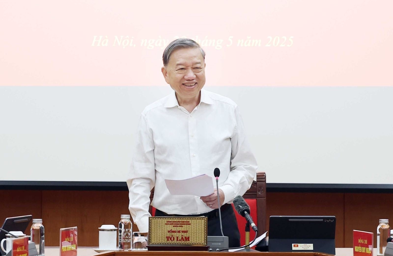 to-lam-1625-10.jpg