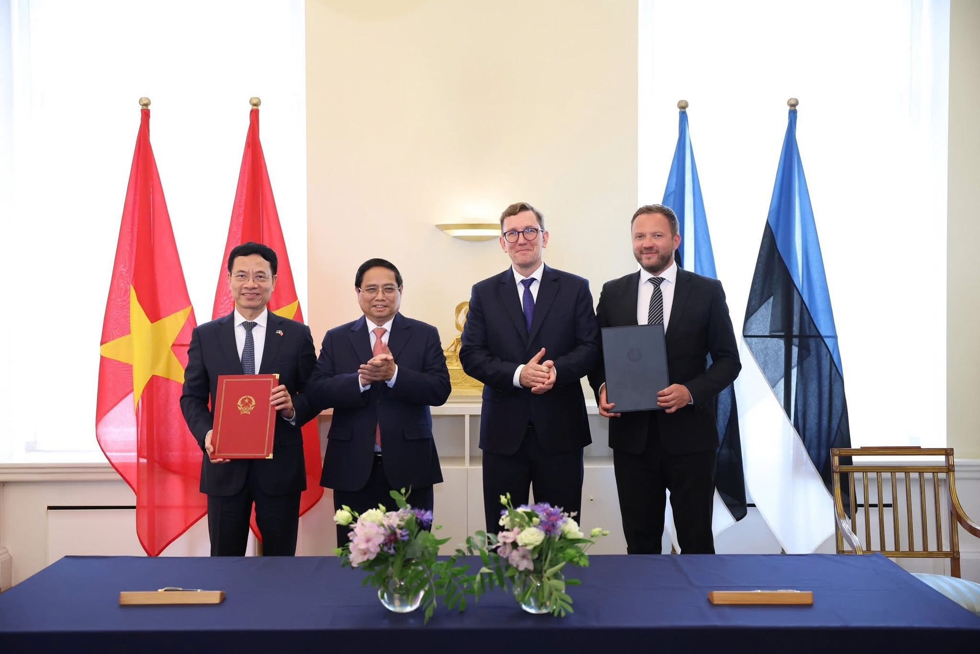 bo-kh-cn-ky-voi-estonia-1.jpg