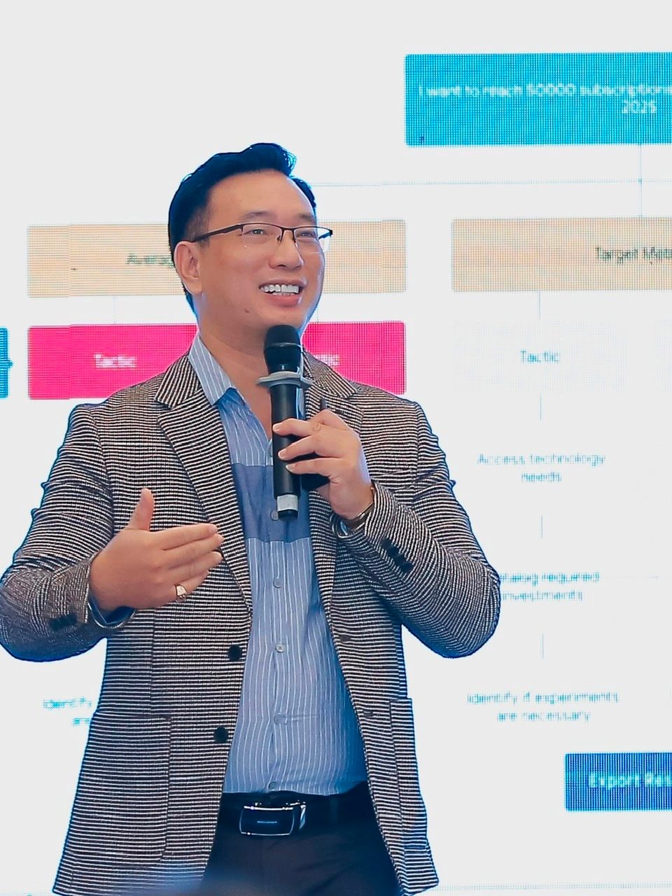 ts-do-anh-duc.jpg