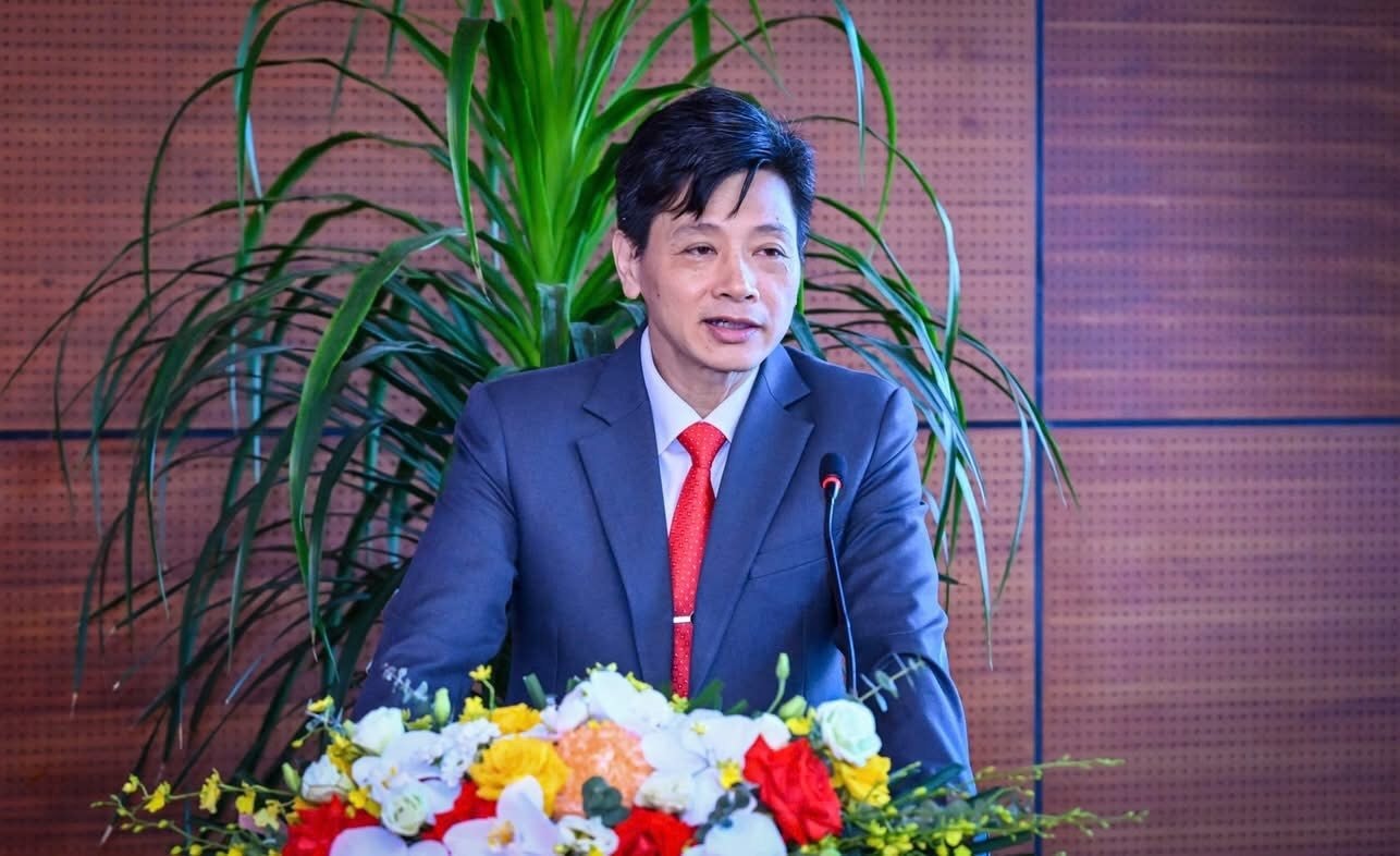 ong-dao-trung-thanh.jpg