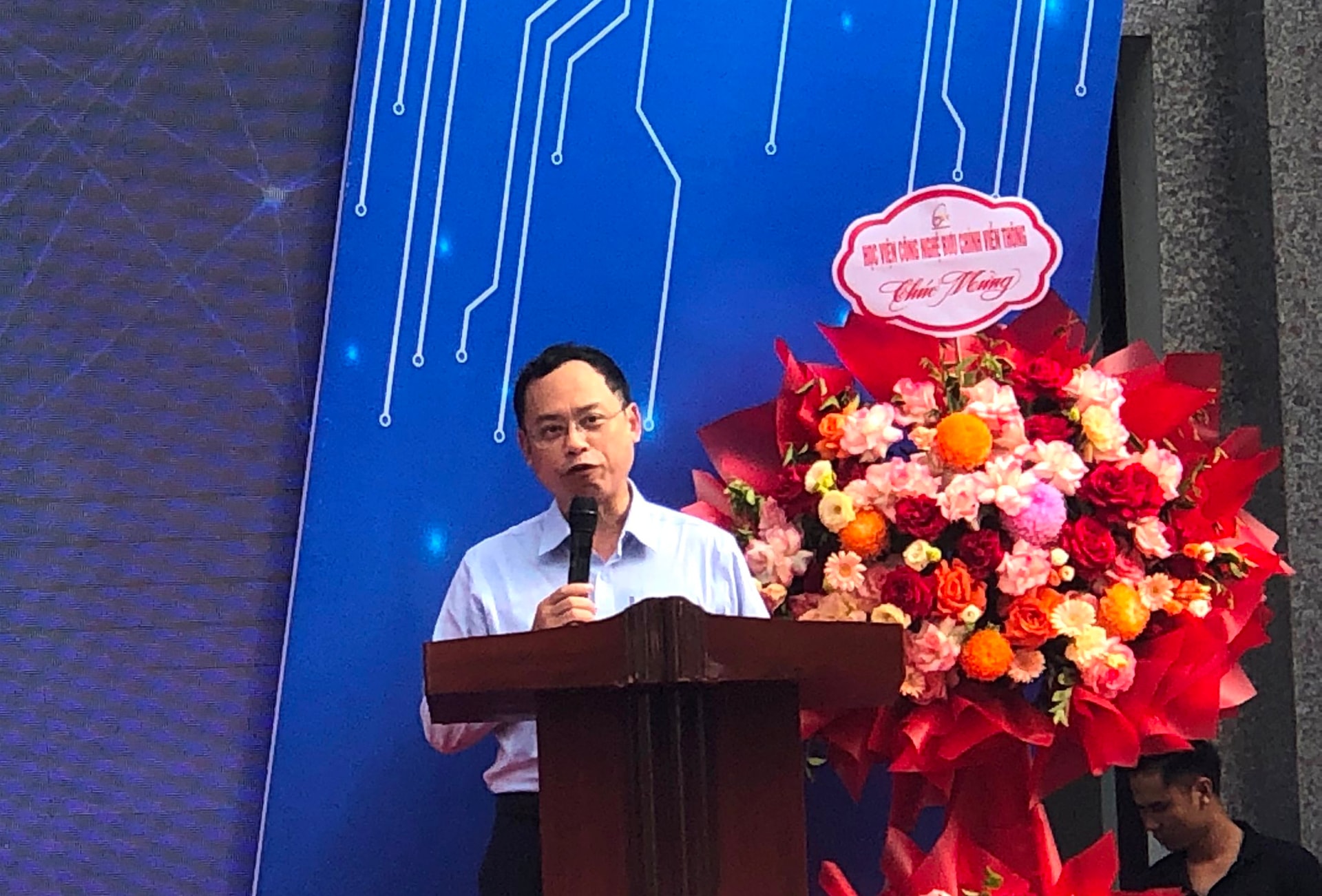 ong-quang-anh.jpg