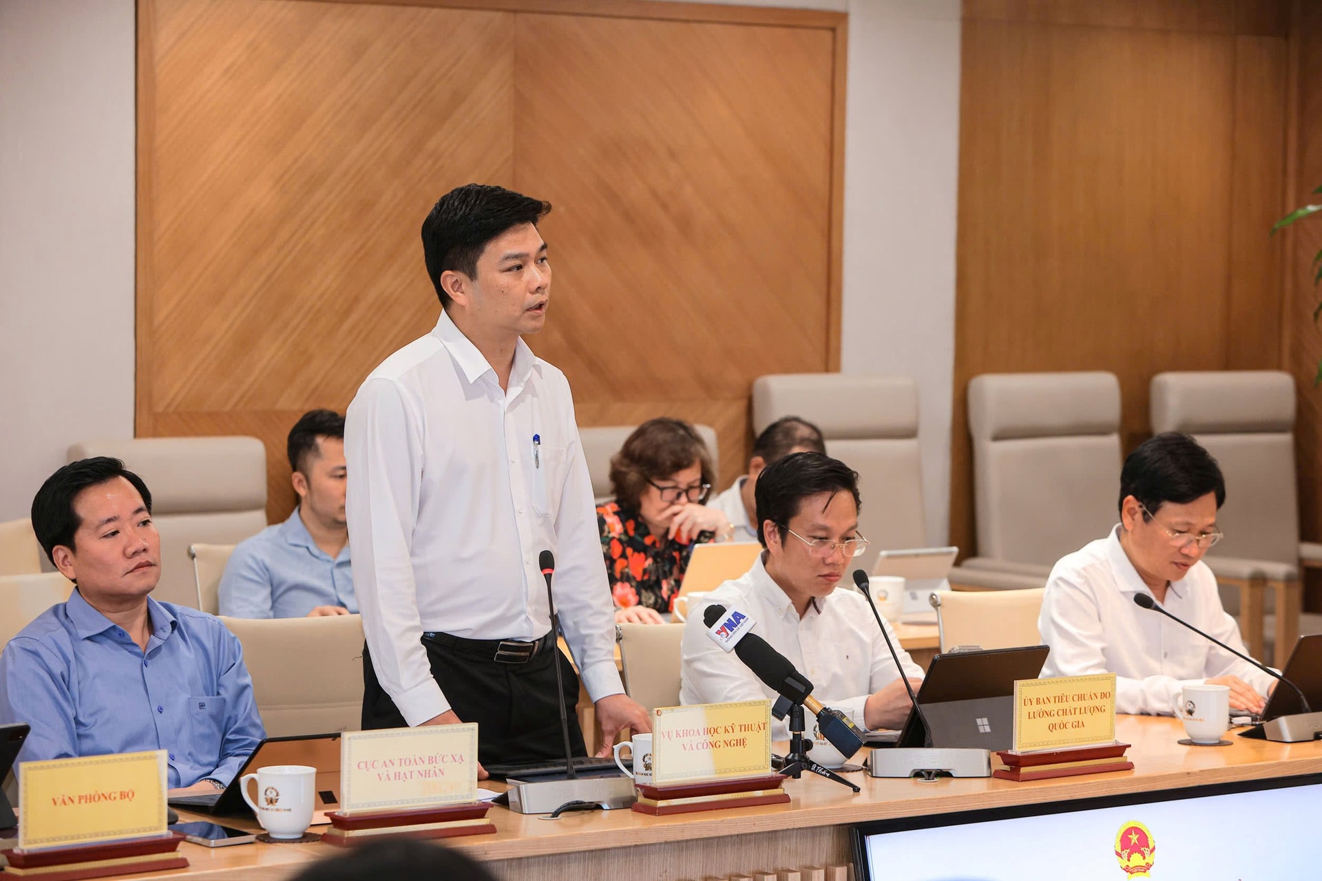 ong-nguyen-phu-hung.jpg