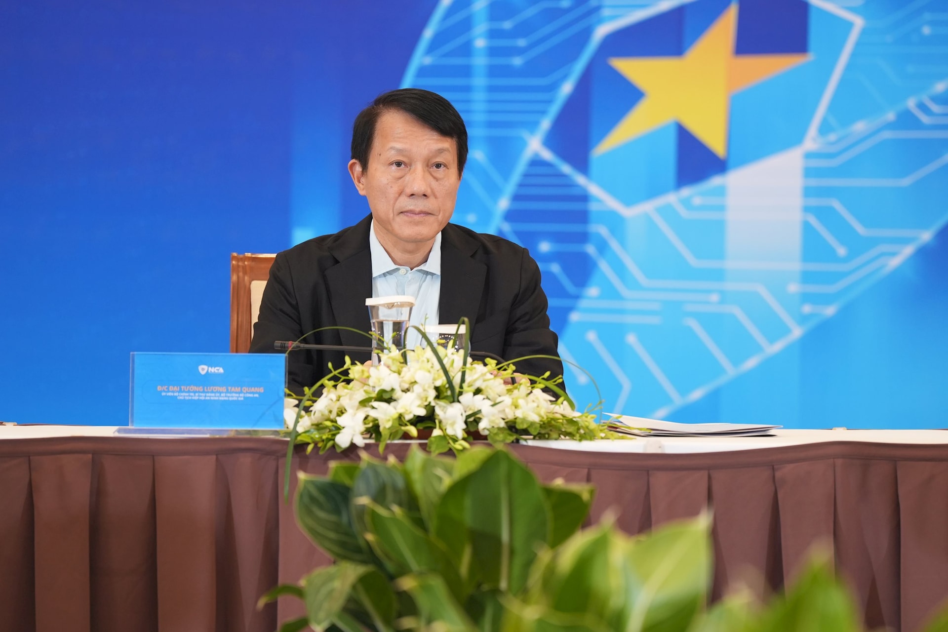 dai-tuong-luong-tam-quang-bo-truong-bo-cong-an-chu-tich-hiep-hoi-an-ninh-mang-quoc-gia-.jpg