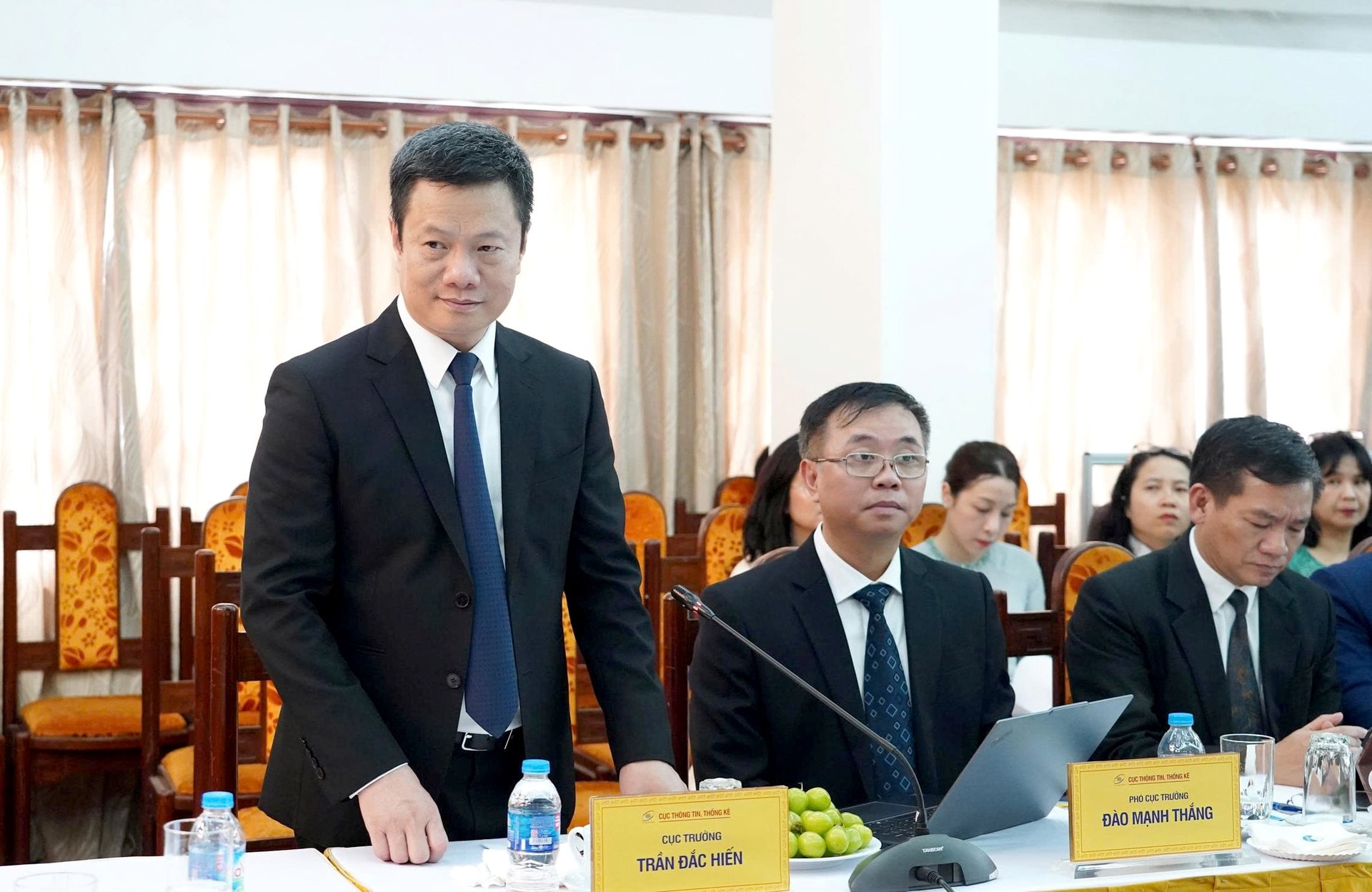 cuc-truong.jpg