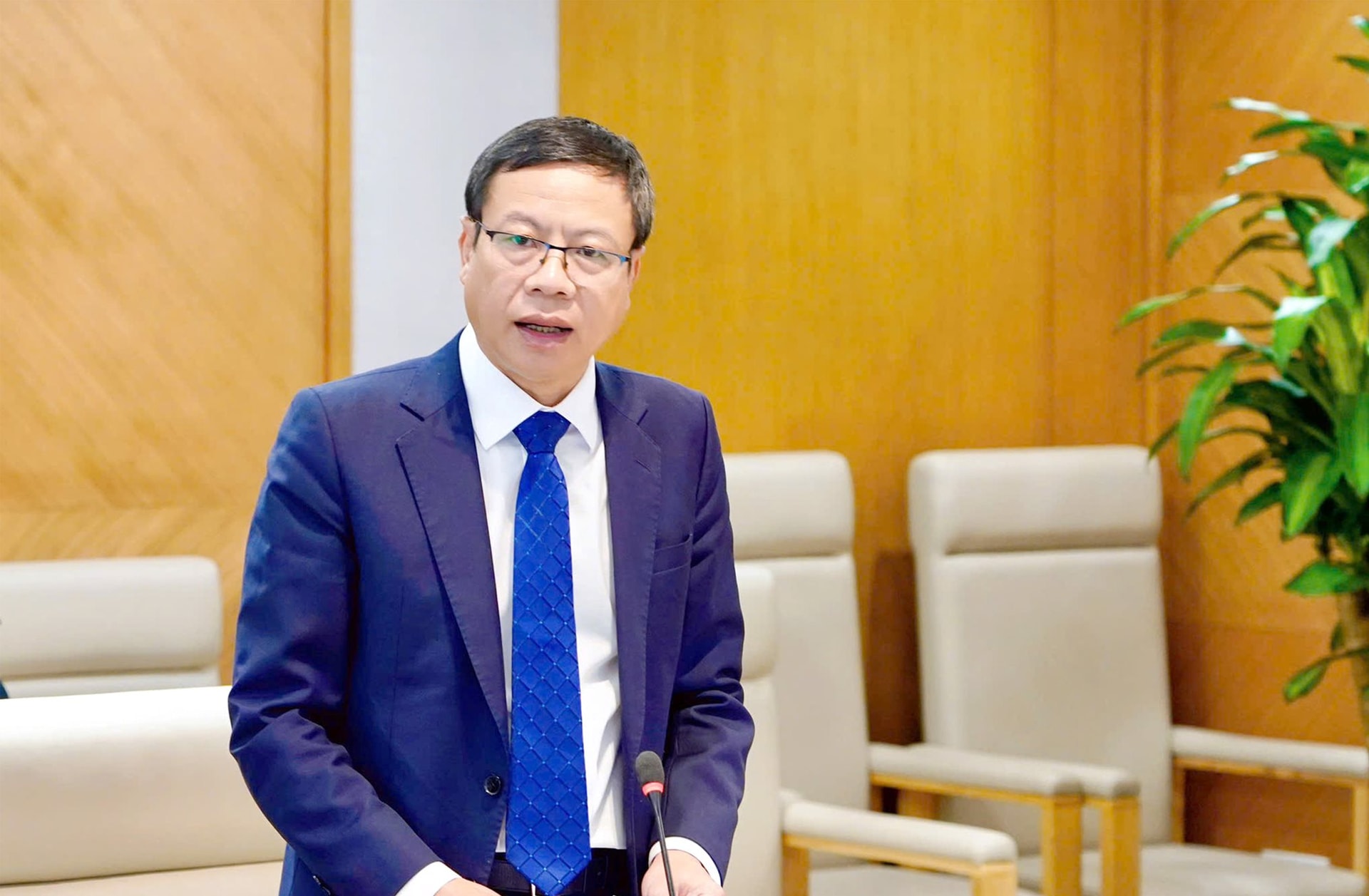 tt-le-xuan-dinh.jpg